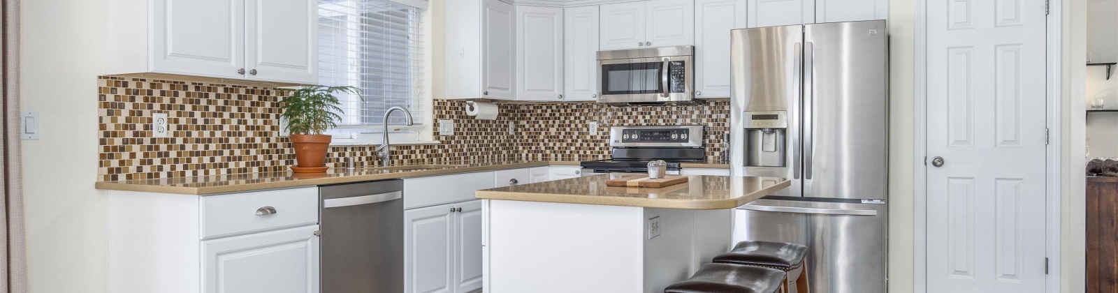 Lyle Street, Kennewick, Washington 99337, 3 Bedrooms Bedrooms, 0 ,2 BathroomsBathrooms,Houses,For Sale,Lyle Street,0,288575