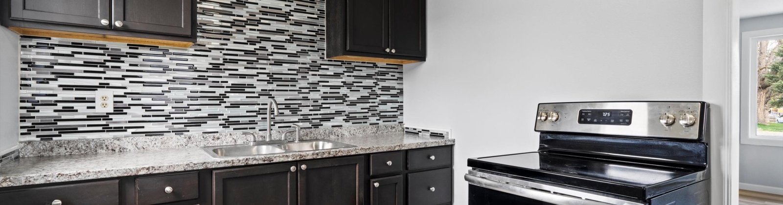 Zillah St, Kennewick, Washington 99336, 2 Bedrooms Bedrooms, 0 ,1 BathroomBathrooms,Houses,For Sale,Zillah St,0,283044