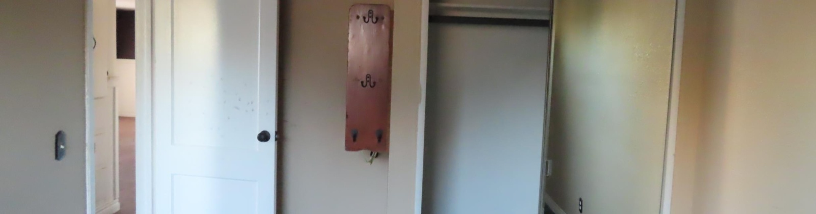 Elm Ave, Richland, Washington 99352, 3 Bedrooms Bedrooms, 0 ,1 BathroomBathrooms,Houses,For Sale,Elm Ave,0,288596