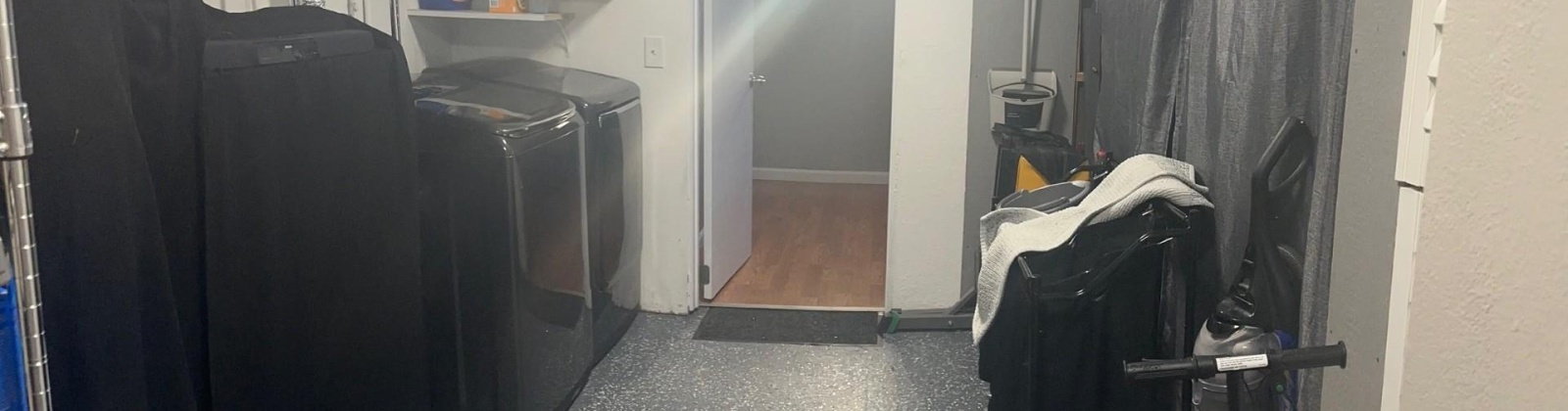 19th Ave, Pasco, Washington 99301, 4 Bedrooms Bedrooms, 0 ,2 BathroomsBathrooms,Houses,For Sale,19th Ave,0,288595