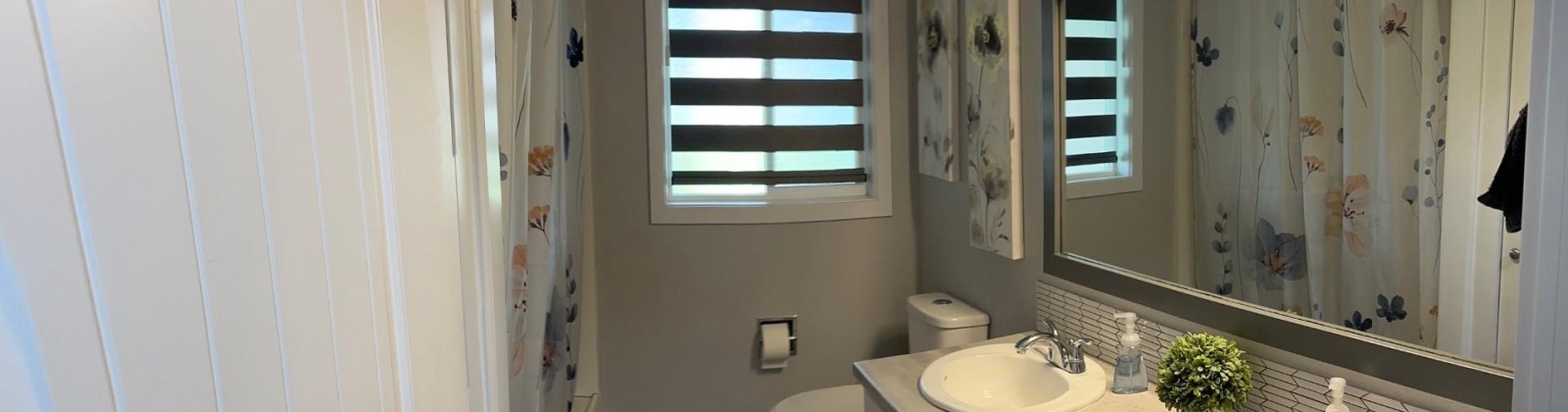 19th Ave, Pasco, Washington 99301, 4 Bedrooms Bedrooms, 0 ,2 BathroomsBathrooms,Houses,For Sale,19th Ave,0,288595