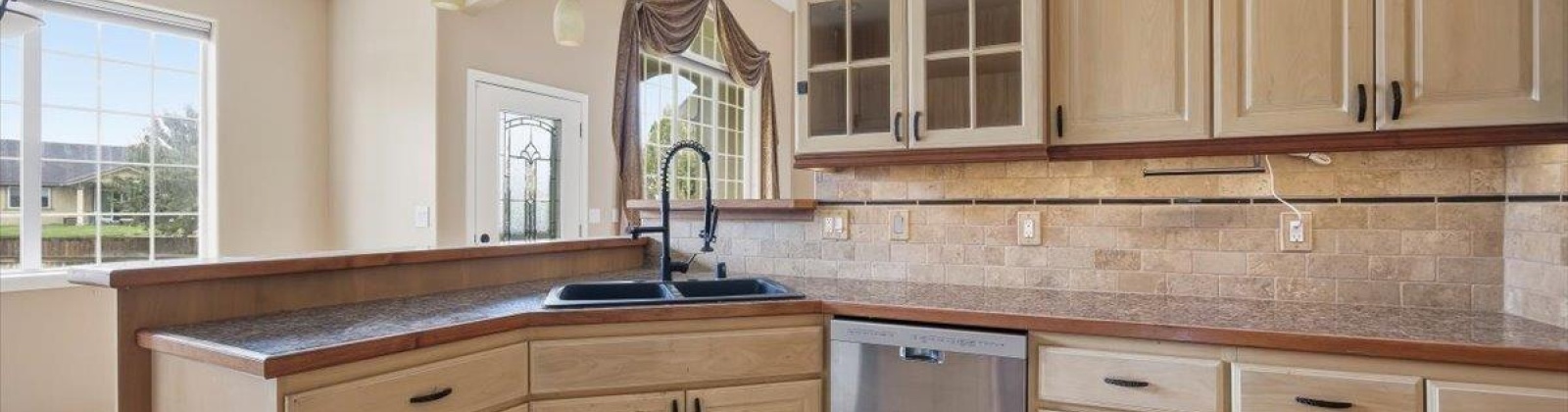 Verbena Ct, Pasco, Washington 99301, 4 Bedrooms Bedrooms, 0 ,4 BathroomsBathrooms,Houses,For Sale,Verbena Ct,0,288594