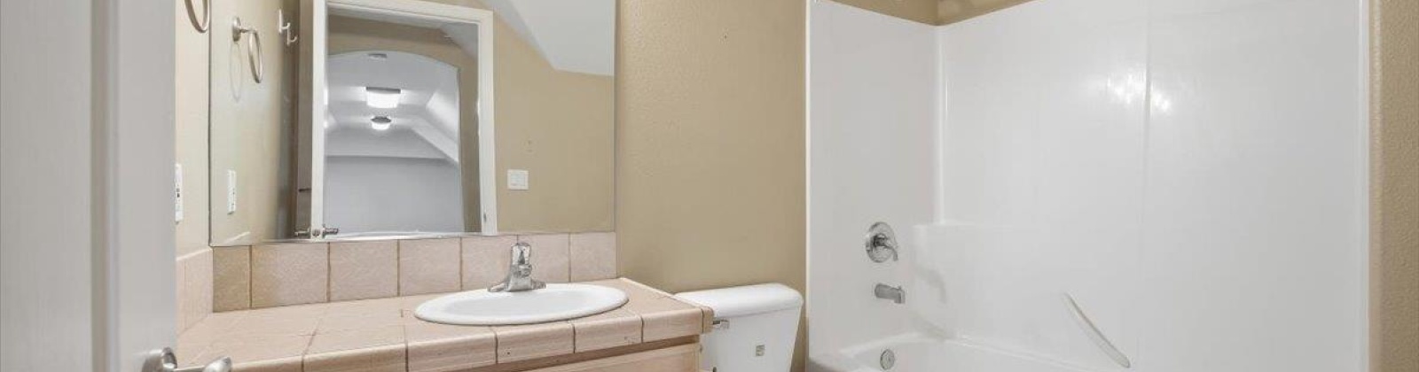 Verbena Ct, Pasco, Washington 99301, 4 Bedrooms Bedrooms, 0 ,4 BathroomsBathrooms,Houses,For Sale,Verbena Ct,0,288594