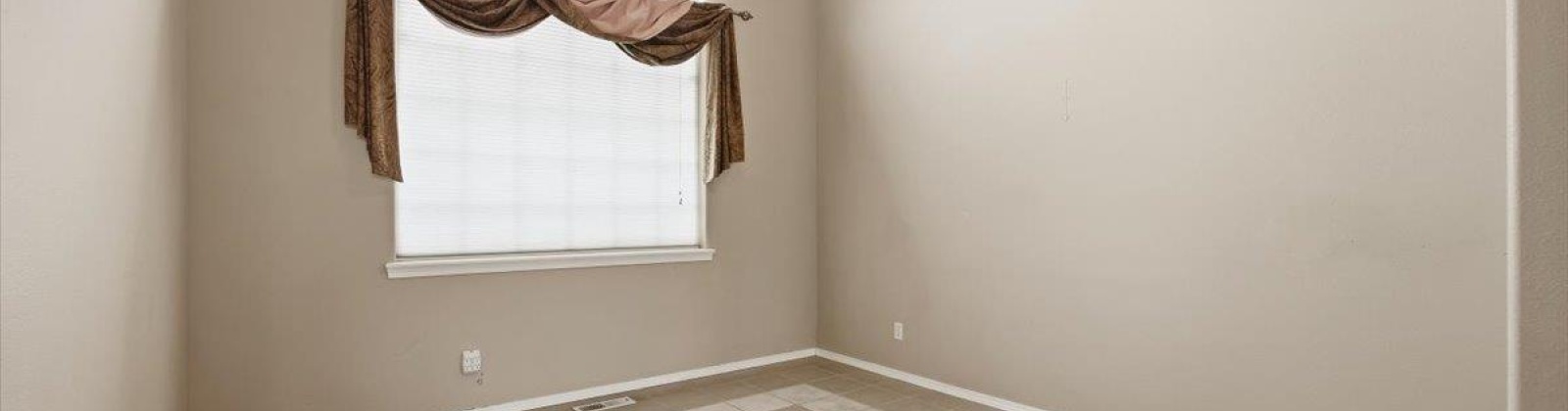 Verbena Ct, Pasco, Washington 99301, 4 Bedrooms Bedrooms, 0 ,4 BathroomsBathrooms,Houses,For Sale,Verbena Ct,0,288594