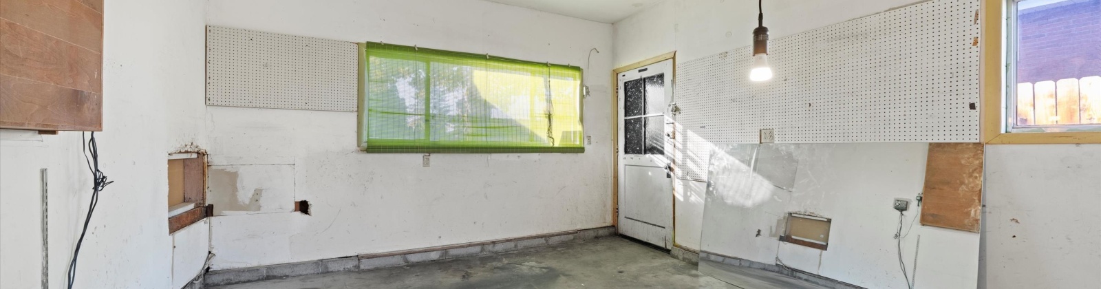 28th Ave, Kennewick, Washington 99337, 4 Bedrooms Bedrooms, 0 ,2 BathroomsBathrooms,Houses,For Sale,28th Ave,0,288593