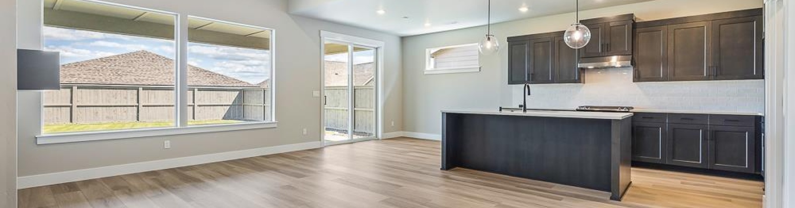 Avrio Ave, Richland, Washington 99354, 3 Bedrooms Bedrooms, 0 ,2 BathroomsBathrooms,Houses,For Sale,Avrio Ave,0,278966