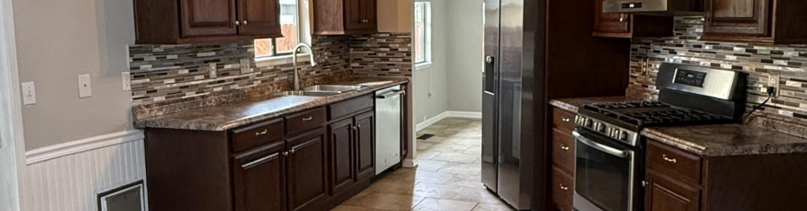 Deschutes Ave, Kennewick, Washington 99336-9998, 4 Bedrooms Bedrooms, 0 ,2 BathroomsBathrooms,Houses,For Sale,Deschutes Ave,0,288585