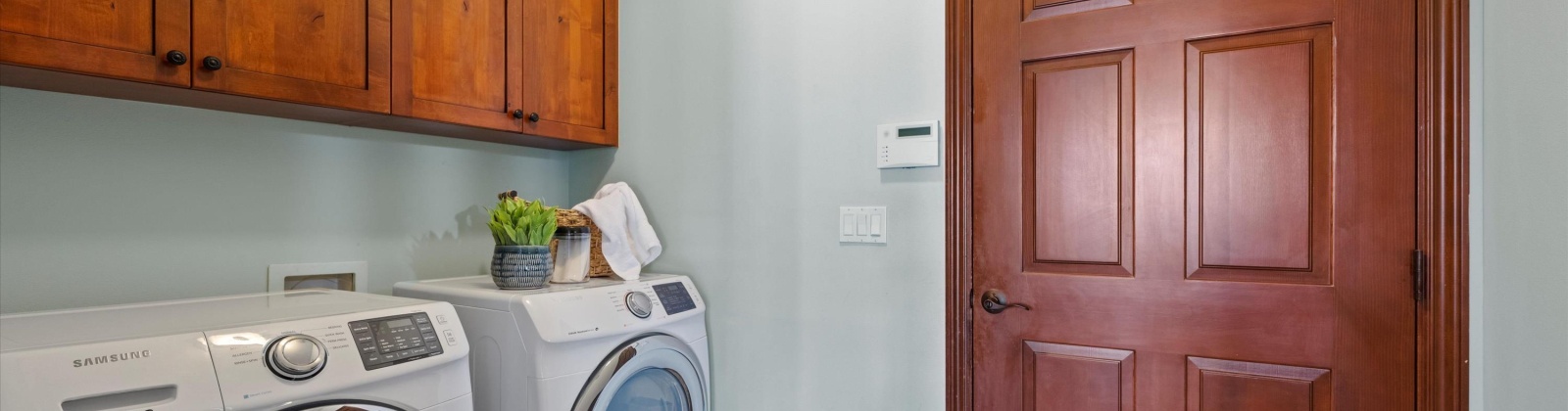 5th Ave., Kennewick, Washington 99336, 5 Bedrooms Bedrooms, 0 ,4 BathroomsBathrooms,Houses,For Sale,5th Ave.,0,288584