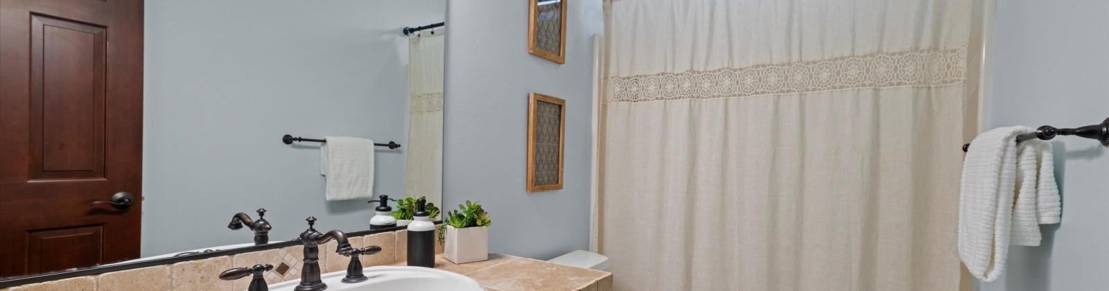 5th Ave., Kennewick, Washington 99336, 5 Bedrooms Bedrooms, 0 ,4 BathroomsBathrooms,Houses,For Sale,5th Ave.,0,288584