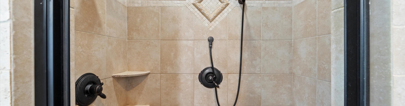 5th Ave., Kennewick, Washington 99336, 5 Bedrooms Bedrooms, 0 ,4 BathroomsBathrooms,Houses,For Sale,5th Ave.,0,288584