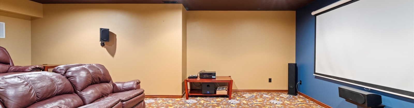 5th Ave., Kennewick, Washington 99336, 5 Bedrooms Bedrooms, 0 ,4 BathroomsBathrooms,Houses,For Sale,5th Ave.,0,288584