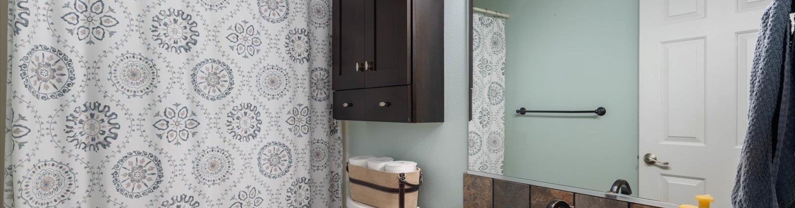 Midland Ln, Pasco, Washington 99301, 4 Bedrooms Bedrooms, 0 ,2 BathroomsBathrooms,Houses,For Sale,Midland Ln,0,288590