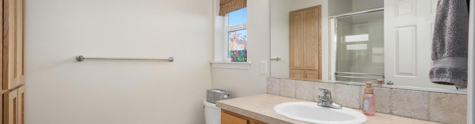 Midland Ln, Pasco, Washington 99301, 4 Bedrooms Bedrooms, 0 ,2 BathroomsBathrooms,Houses,For Sale,Midland Ln,0,288590