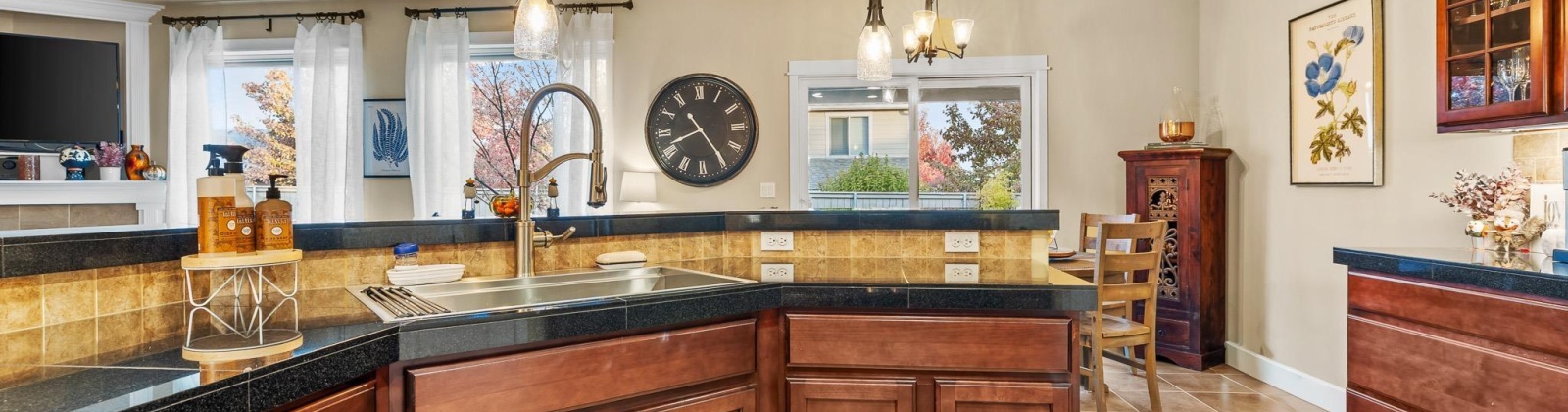 24th Ave, Kennewick, Washington 99338, 4 Bedrooms Bedrooms, 0 ,3 BathroomsBathrooms,Houses,For Sale,24th Ave,0,288587