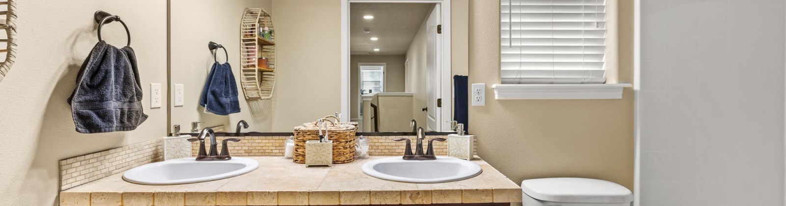 24th Ave, Kennewick, Washington 99338, 4 Bedrooms Bedrooms, 0 ,3 BathroomsBathrooms,Houses,For Sale,24th Ave,0,288587