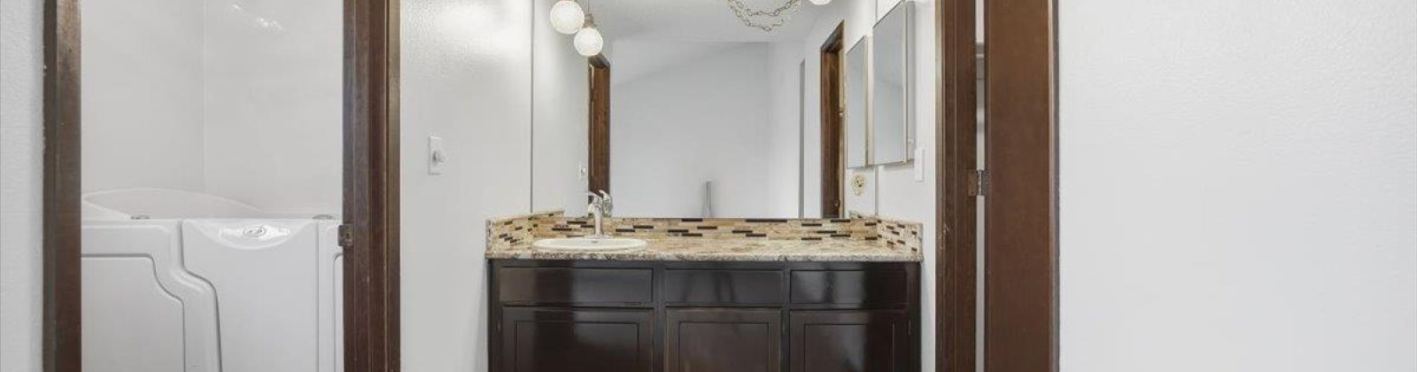 Deschutes Ave., Kennewick, Washington 99336, 3 Bedrooms Bedrooms, 0 ,2 BathroomsBathrooms,Houses,For Sale,Deschutes Ave.,0,288597