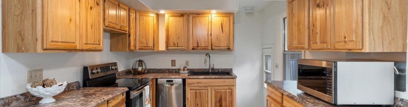 Goethals Dr, Richland, Washington 99354, 8 Bedrooms Bedrooms, 0 ,2 BathroomsBathrooms,Multi-family,For Sale,Goethals Dr,0,288312