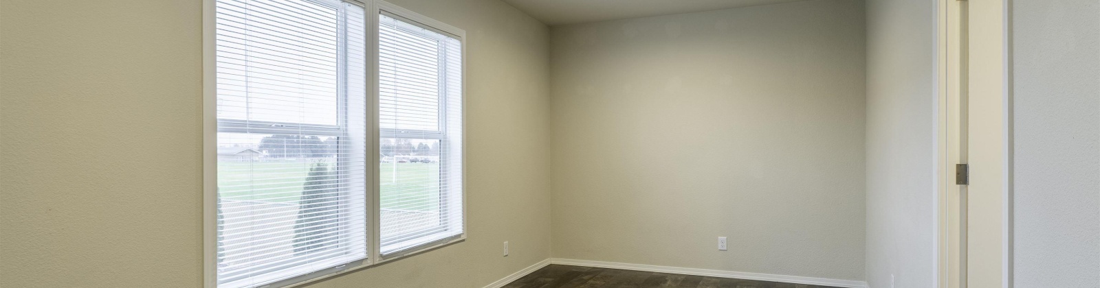 Road 84, Pasco, Washington 99301, 4 Bedrooms Bedrooms, 0 ,2 BathroomsBathrooms,Manufactured Homes,For Sale,Road 84,0,288606