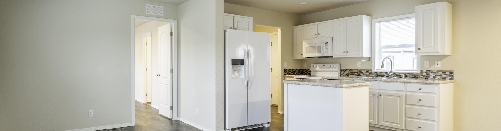 Road 84, Pasco, Washington 99301, 4 Bedrooms Bedrooms, 0 ,2 BathroomsBathrooms,Manufactured Homes,For Sale,Road 84,0,288606