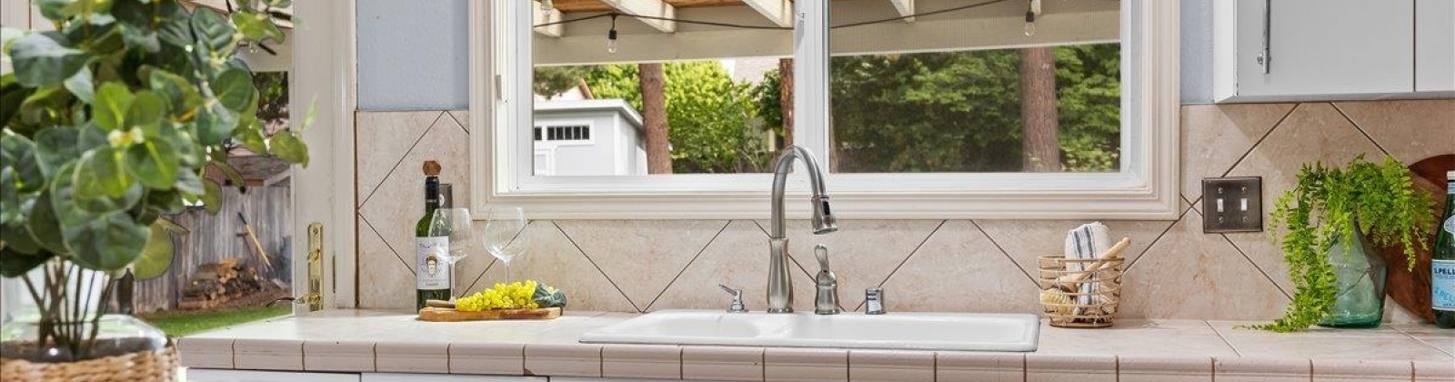 Broadmoor, Richland, Washington 99352, 4 Bedrooms Bedrooms, 0 ,3 BathroomsBathrooms,Houses,For Sale,Broadmoor,0,288603