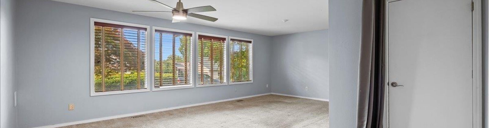 Broadmoor, Richland, Washington 99352, 4 Bedrooms Bedrooms, 0 ,3 BathroomsBathrooms,Houses,For Sale,Broadmoor,0,288603