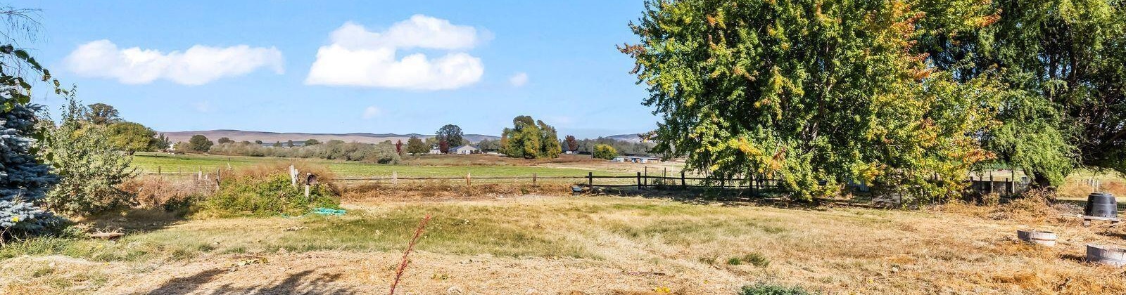 Maple Grove Rd, Sunnyside, Washington 98944, 4 Bedrooms Bedrooms, 0 ,3 BathroomsBathrooms,Houses,For Sale,Maple Grove Rd,0,288602