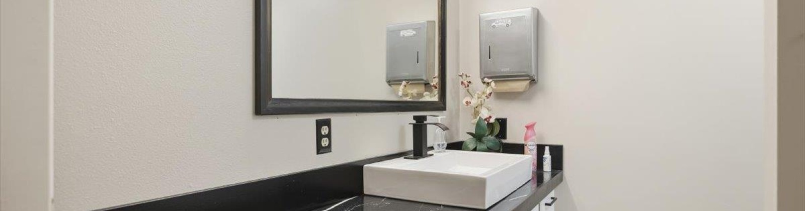 Lincoln, Sunnyside, Washington, 0 , 0 ,21 BathroomsBathrooms,Special Use,For Sale,Lincoln,0,288615