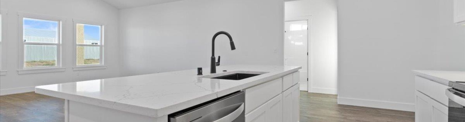 Rd 3 NE, Moses Lake, Washington 98837, 3 Bedrooms Bedrooms, 0 ,2 BathroomsBathrooms,Houses,For Sale,Rd 3 NE,0,287172