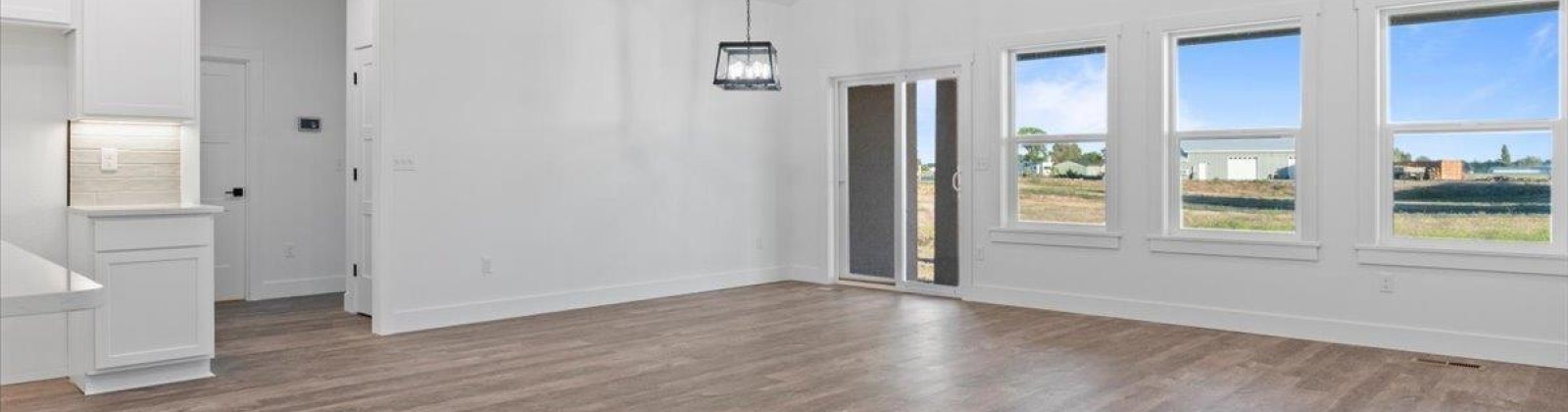 Rd 3 NE, Moses Lake, Washington 98837, 3 Bedrooms Bedrooms, 0 ,2 BathroomsBathrooms,Houses,For Sale,Rd 3 NE,0,287172