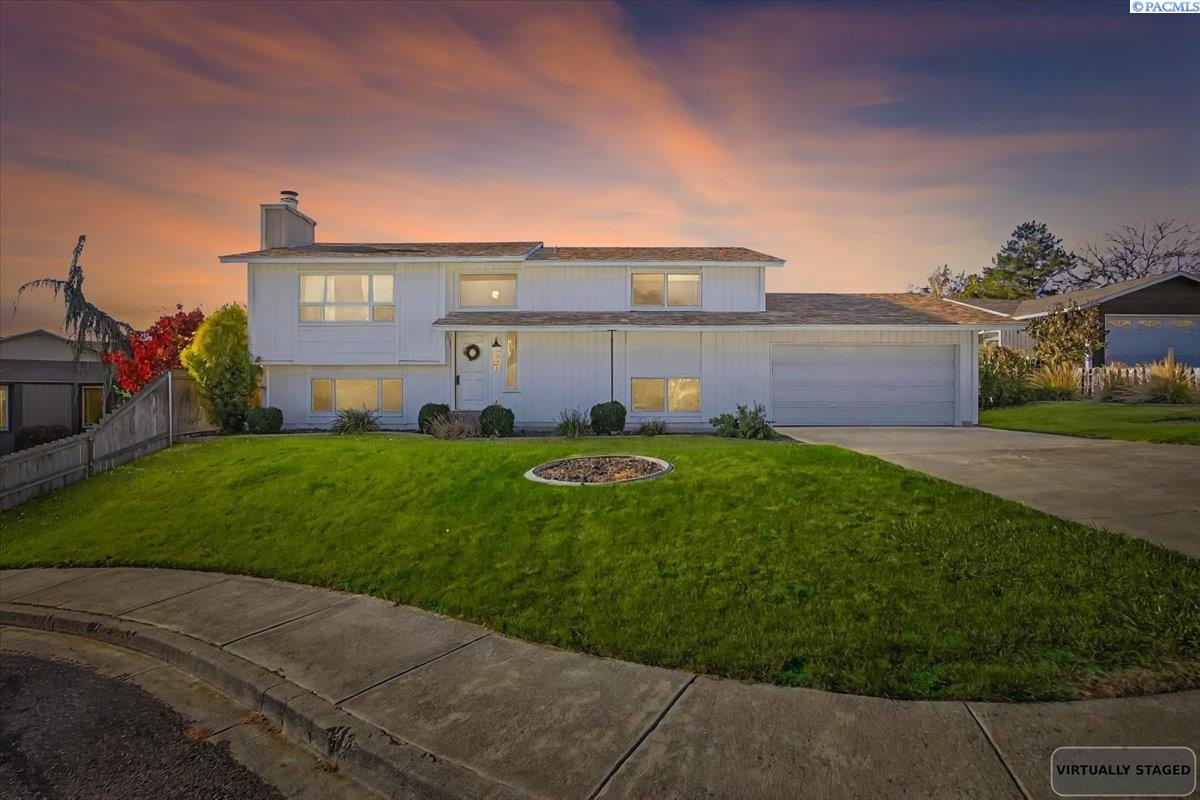 Widgeon Ct, West Richland, Washington 99353, 4 Bedrooms Bedrooms, 0 ,2 BathroomsBathrooms,Houses,For Sale,Widgeon Ct,0,288620