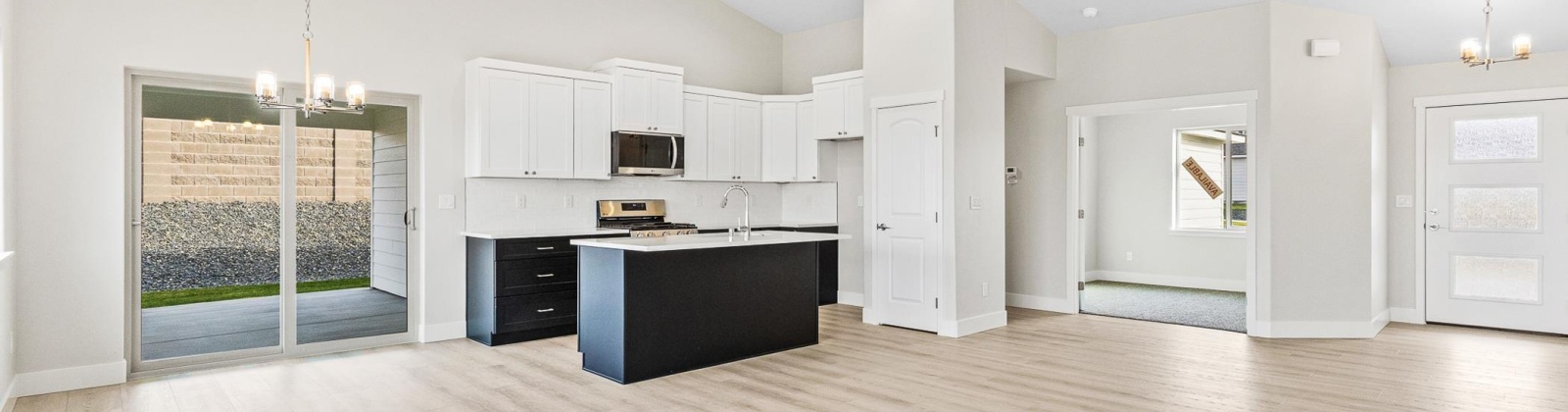 Roosevelt St, Kennewick, Washington 99338, 3 Bedrooms Bedrooms, 0 ,2 BathroomsBathrooms,Houses,For Sale,Roosevelt St,0,288624