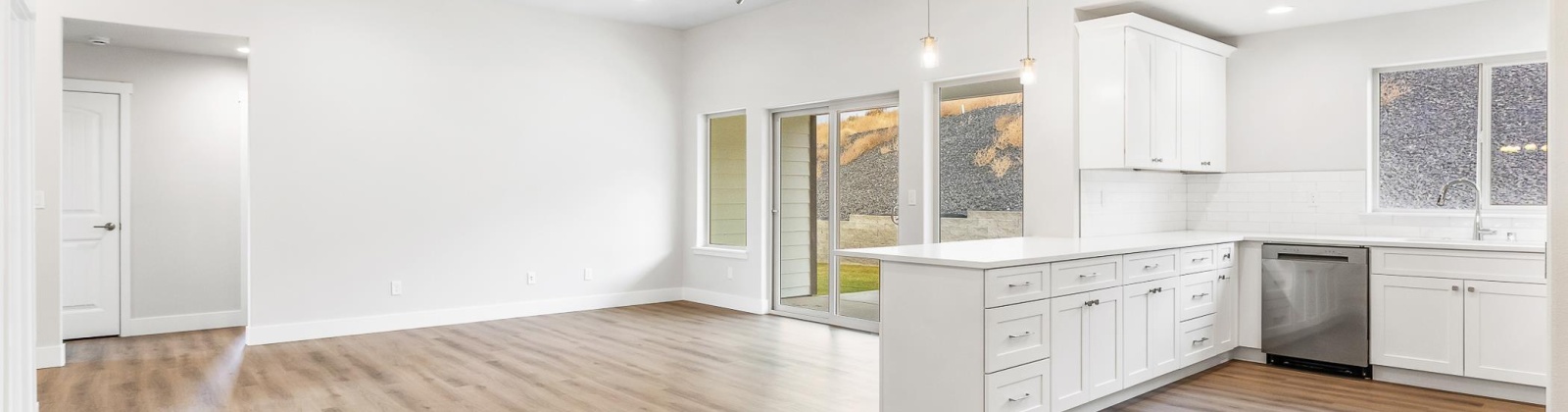 28th Ave, Kennewick, Washington 99338, 4 Bedrooms Bedrooms, 0 ,2 BathroomsBathrooms,Houses,For Sale,28th Ave,0,288623