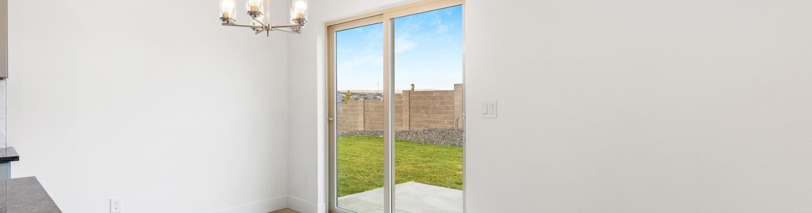 Roosevelt St, Kennewick, Washington 99338, 3 Bedrooms Bedrooms, 0 ,2 BathroomsBathrooms,Houses,For Sale,Roosevelt St,0,288655