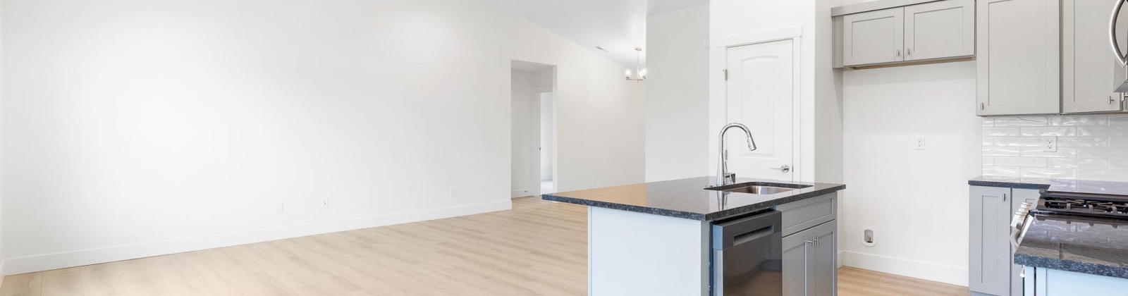 Roosevelt St, Kennewick, Washington 99338, 3 Bedrooms Bedrooms, 0 ,2 BathroomsBathrooms,Houses,For Sale,Roosevelt St,0,288655