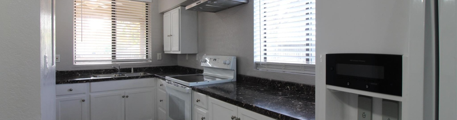 5th Avenue, Kennewick, Washington 99337, 3 Bedrooms Bedrooms, 0 ,1 BathroomBathrooms,Houses,For Rent,5th Avenue,0,288646