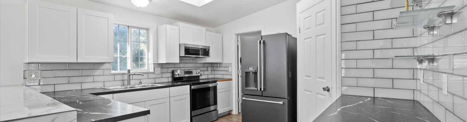 Nascar PR NE, Benton City, Washington 99320-9571, 3 Bedrooms Bedrooms, 0 ,2 BathroomsBathrooms,Manufactured Homes,For Sale,Nascar PR NE,0,288649