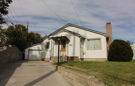 Davenport Street, Richland, Washington 99352, 2 Bedrooms Bedrooms, 0 ,1 BathroomBathrooms,Houses,For Rent,Davenport Street,0,288663