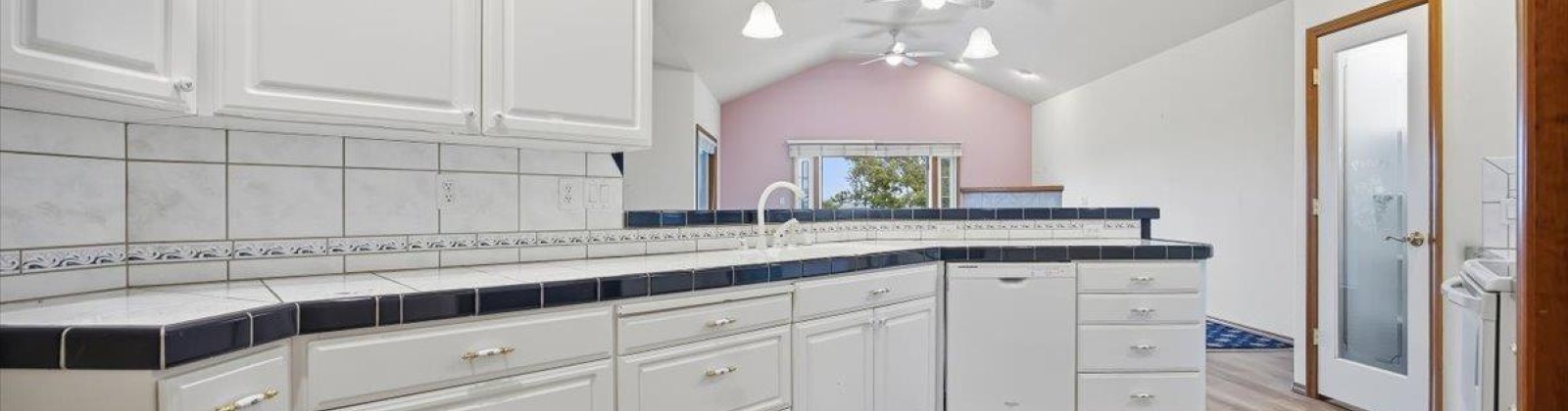 Berkshire Lane, Pasco, Washington 99301, 2 Bedrooms Bedrooms, 0 ,2 BathroomsBathrooms,Houses,For Sale,Berkshire Lane,0,288662