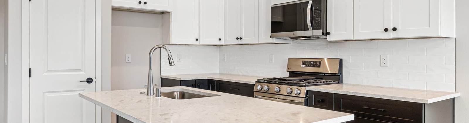 29th Ct, Kennewick, Washington 99338, 3 Bedrooms Bedrooms, 0 ,2 BathroomsBathrooms,Houses,For Sale,29th Ct,0,288677