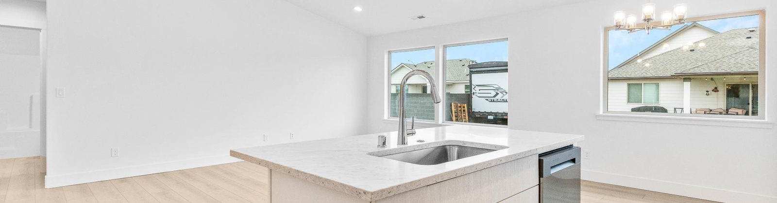 Lake Dr, Pasco, Washington 99301, 4 Bedrooms Bedrooms, 0 ,2 BathroomsBathrooms,Houses,For Sale,Lake Dr,0,288676