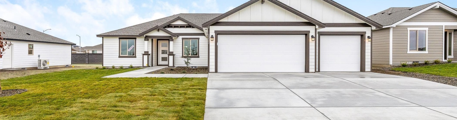 Lake Dr, Pasco, Washington 99301, 4 Bedrooms Bedrooms, 0 ,2 BathroomsBathrooms,Houses,For Sale,Lake Dr,0,288676