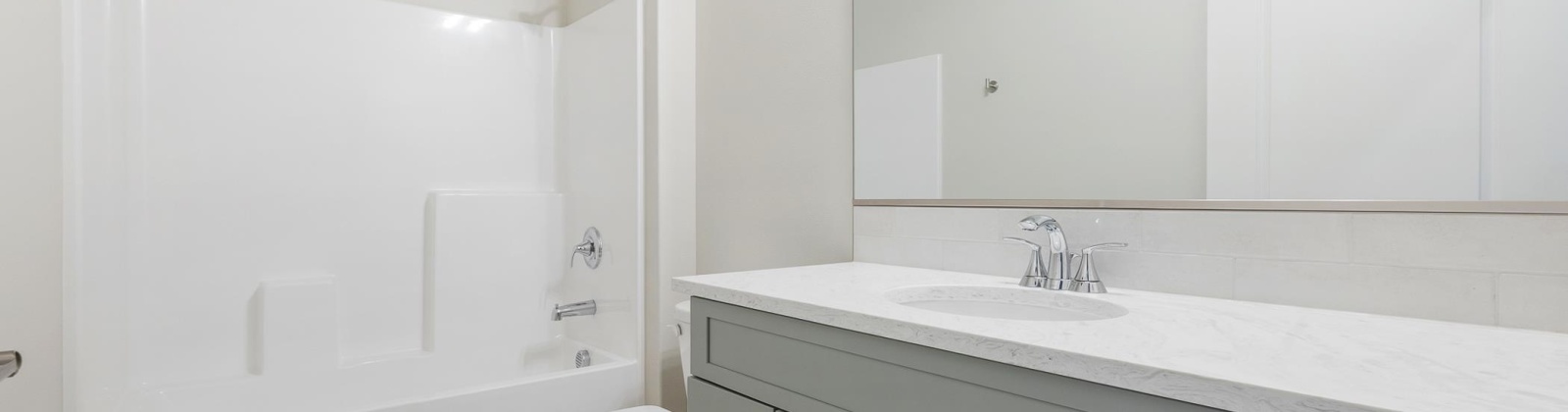 30th Pl, Kennewick, Washington 99338, 4 Bedrooms Bedrooms, 0 ,2 BathroomsBathrooms,Houses,For Sale,30th Pl,0,288675