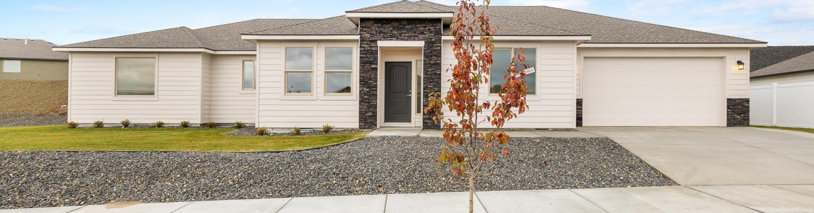 30th Pl, Kennewick, Washington 99338, 4 Bedrooms Bedrooms, 0 ,2 BathroomsBathrooms,Houses,For Sale,30th Pl,0,288675