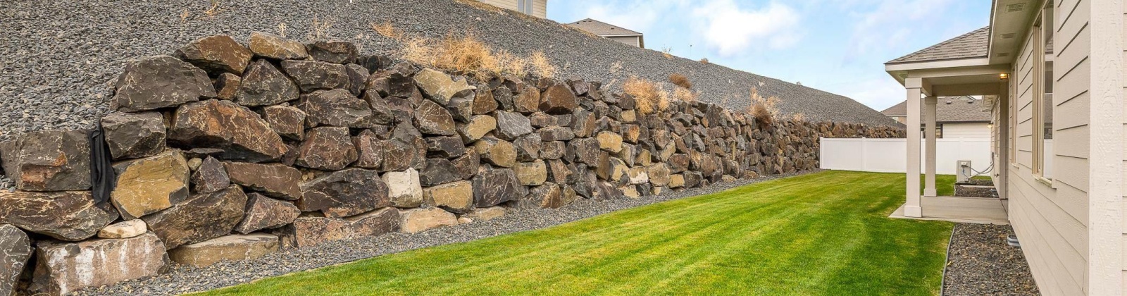 30th Pl, Kennewick, Washington 99338, 4 Bedrooms Bedrooms, 0 ,2 BathroomsBathrooms,Houses,For Sale,30th Pl,0,288675