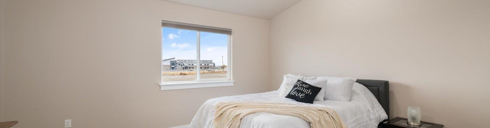 Highland St, Pasco, Washington 99301, 3 Bedrooms Bedrooms, 0 ,3 BathroomsBathrooms,Condos/townhomes,For Sale,Highland St,0,288683