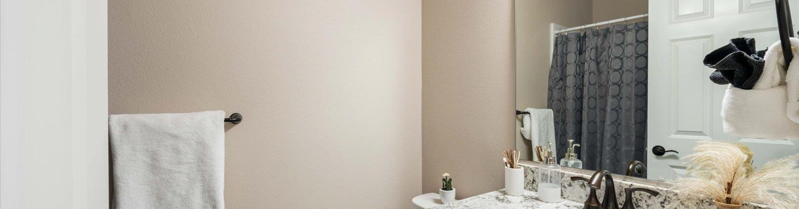 Highland St, Pasco, Washington 99301, 3 Bedrooms Bedrooms, 0 ,3 BathroomsBathrooms,Condos/townhomes,For Sale,Highland St,0,288683