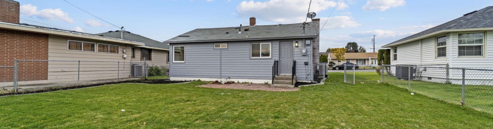 Irving, Pasco, Washington 99301, 2 Bedrooms Bedrooms, 0 ,1 BathroomBathrooms,Houses,For Sale,Irving,0,288680