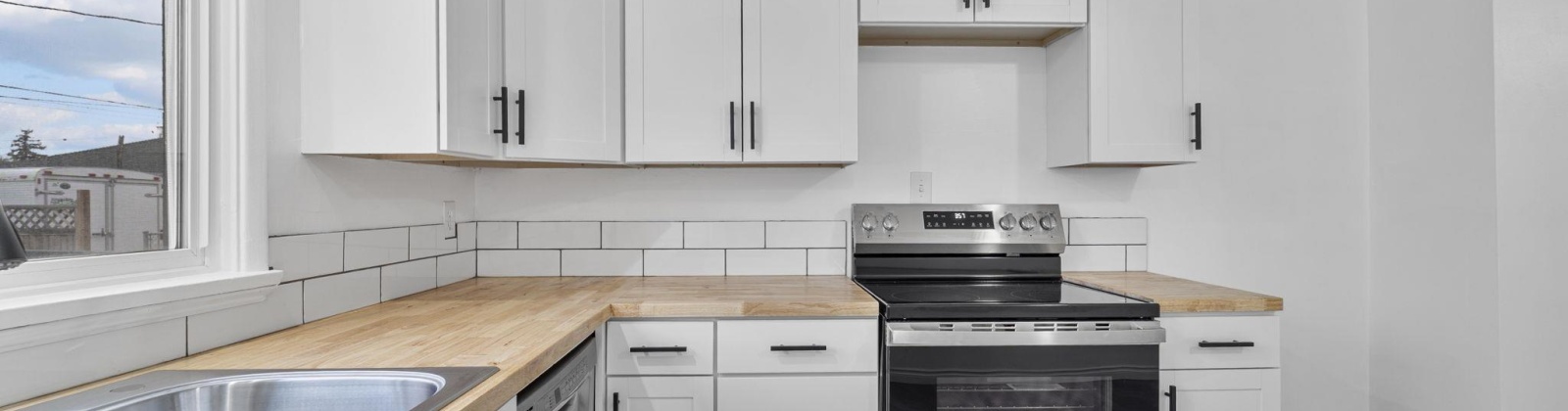 Irving, Pasco, Washington 99301, 2 Bedrooms Bedrooms, 0 ,1 BathroomBathrooms,Houses,For Sale,Irving,0,288680