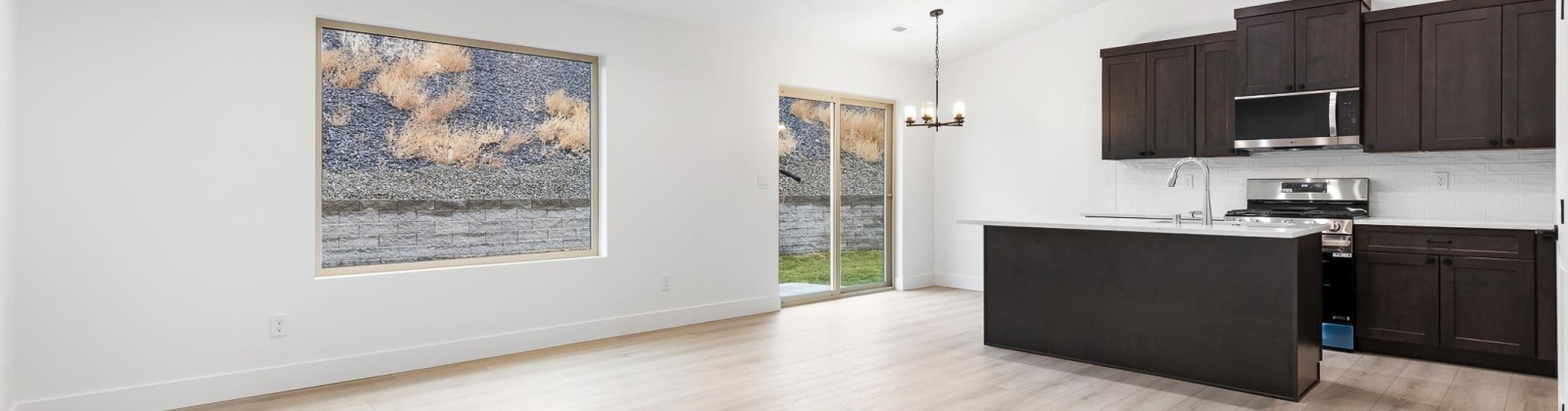 28th Ave, Kennewick, Washington 99338, 3 Bedrooms Bedrooms, 0 ,2 BathroomsBathrooms,Houses,For Sale,28th Ave,0,288691