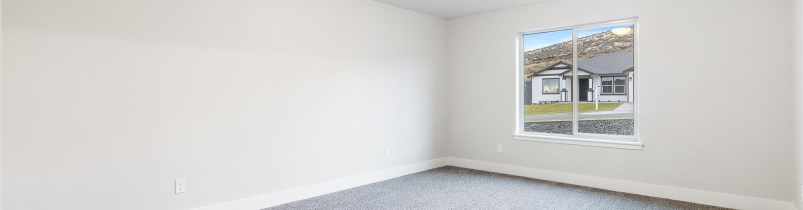 28th Ave, Kennewick, Washington 99338, 3 Bedrooms Bedrooms, 0 ,2 BathroomsBathrooms,Houses,For Sale,28th Ave,0,288690